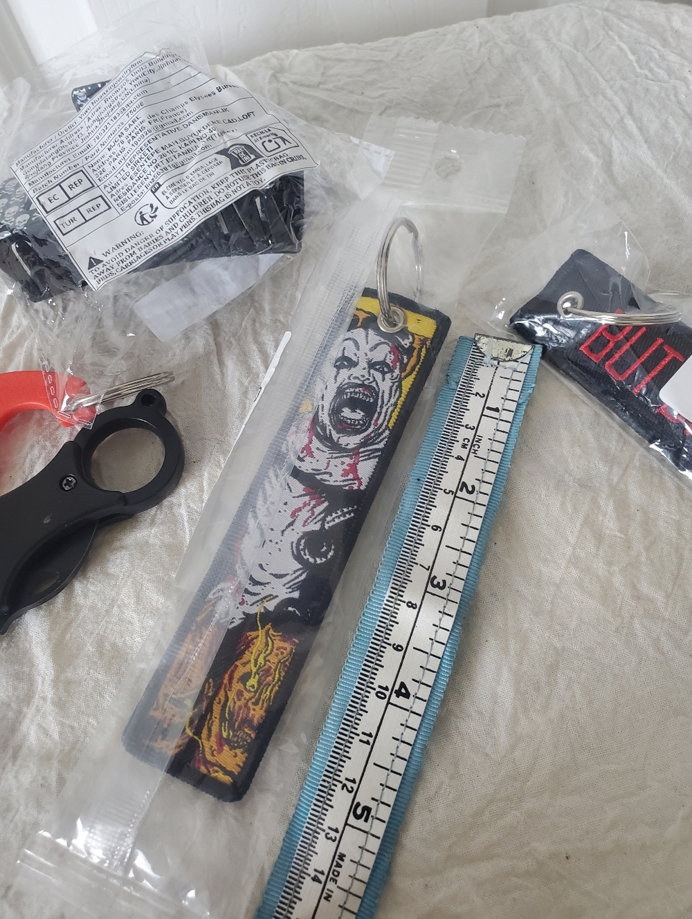 Terrifier Key Fob - Picture 4 of 10